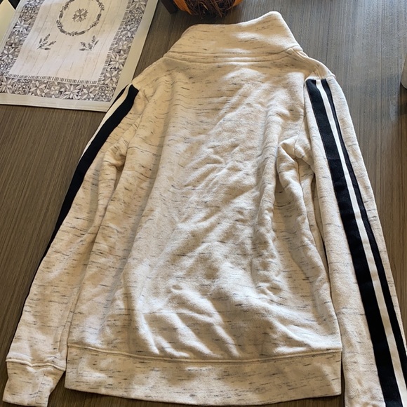 Jacket - Picture 4 of 6